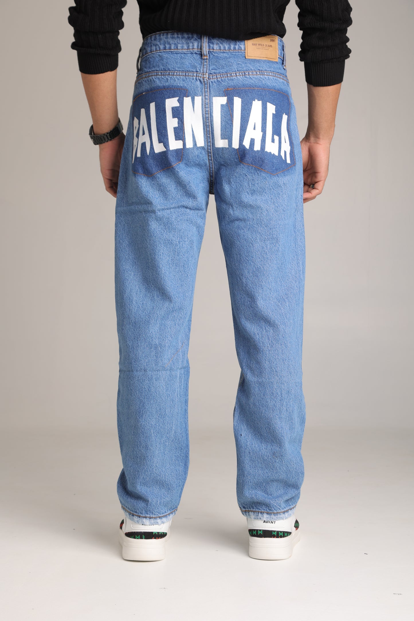 Men's Light Wash Baggy Cargo Jeans