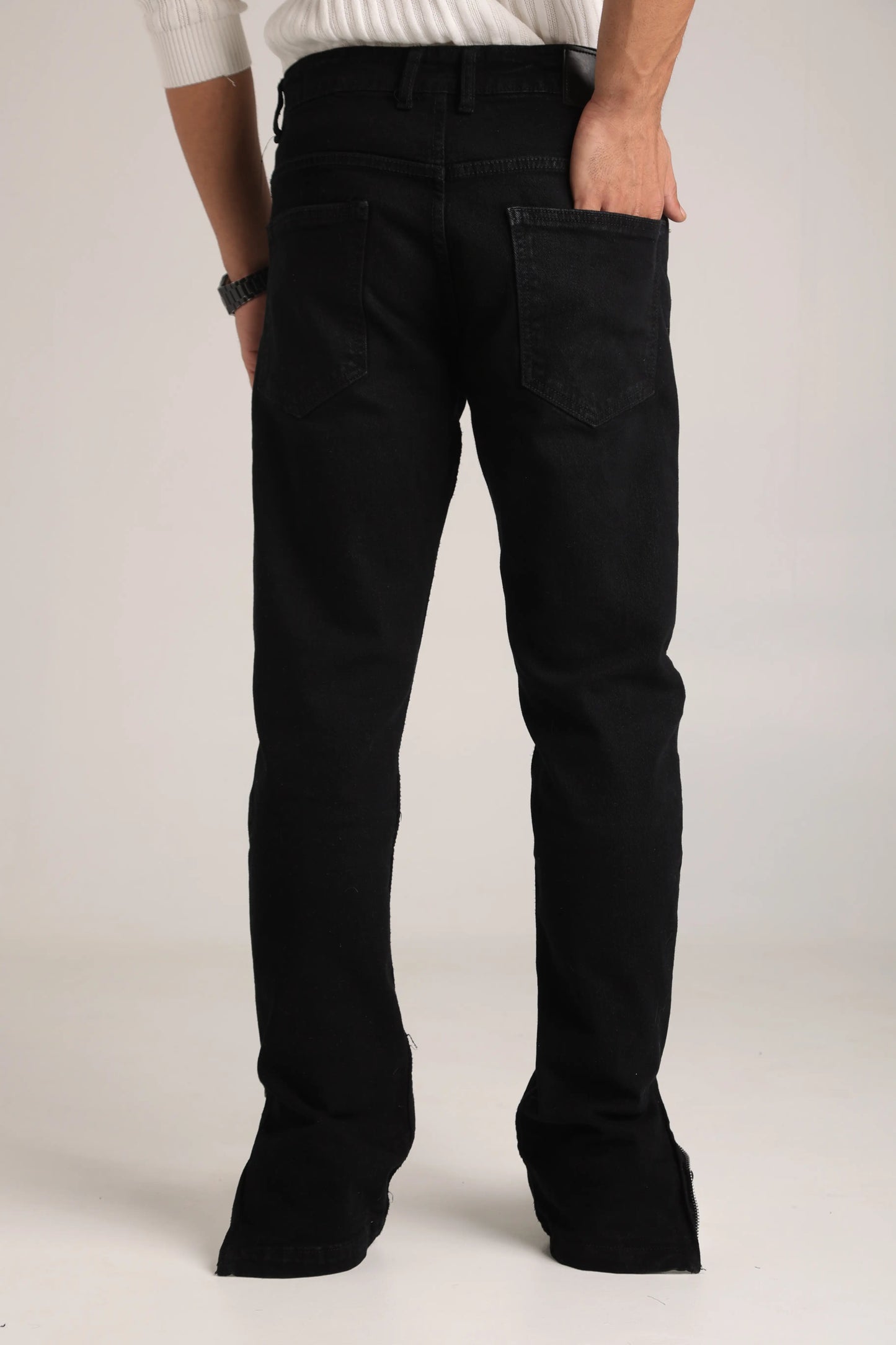 Men’s Straight Fit Bottom Jeans – Classic Black